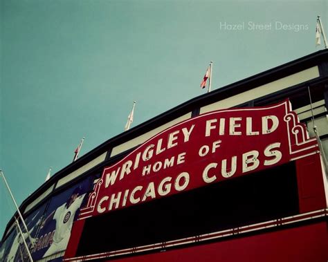 Wrigley Field Chicago Really Want To Watch A Cubs Game With The