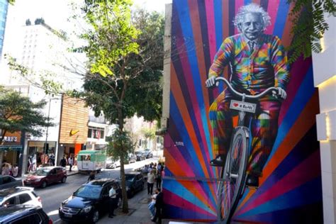 Eduardo Kobra Artwork