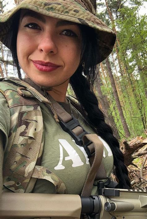 pin by НЕ ПРОБАЧУ НЕ ЗАБУДУ on quick saves military women military girl tough girl