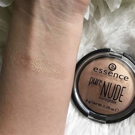 Essence Pure Nude Highlighter Be My Highlight Sunlighter Beauty Personal Care Face Makeup