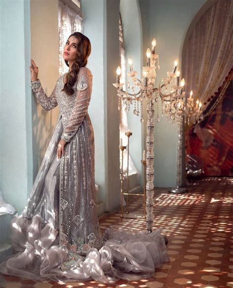 Ayeza Khans Latest Bridal Photoshoot The Odd Onee
