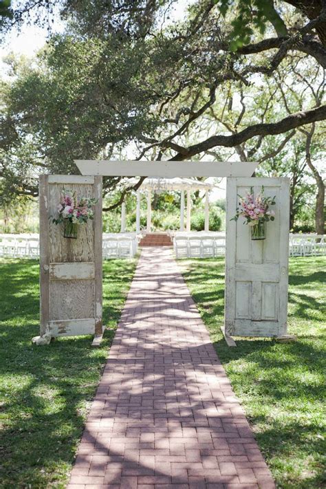 35 Totally Brilliant Garden Wedding Decoration Ideas Sortra Backyard