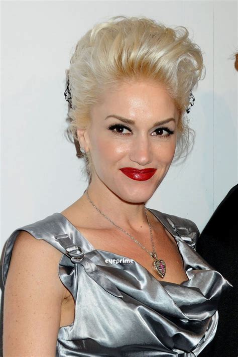 Gwen Stefani Gwen Stefani Natural Hair Styles Easy Hairstyles