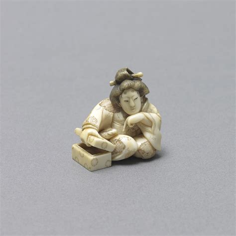 Firstly, they must be small. Ivory Netsuke of a Geisha | OAA