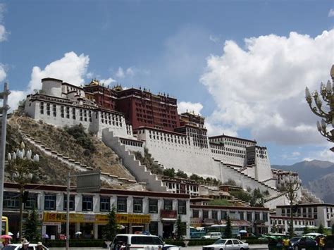 Lhasa Wikitravel
