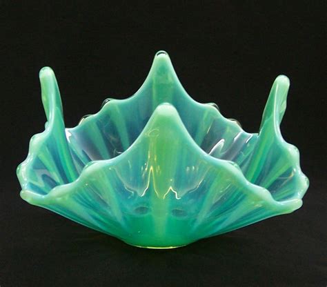 Fostoria Glass Heirloom Bowl Green Opalescent Mid Century Vintage