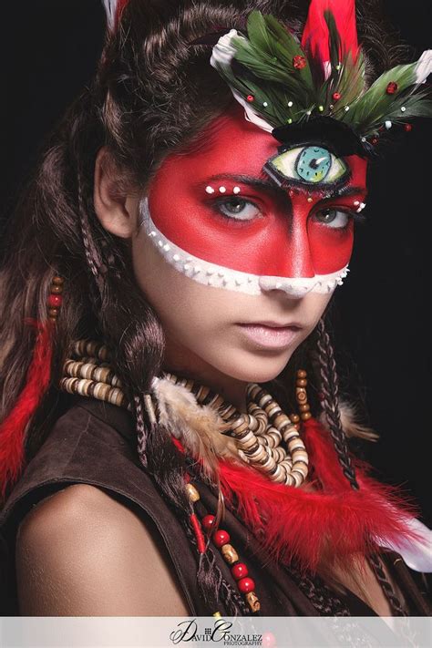 Indian Girl In 2020 Native American Face Paint Native American Girls