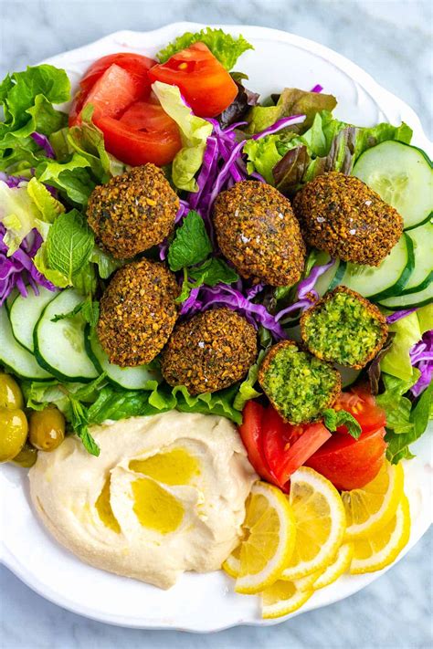 How To Make Perfectly Crispy Falafel