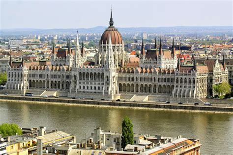 Two Days in Budapest: The Perfect Budapest Itinerary | Earth Trekkers