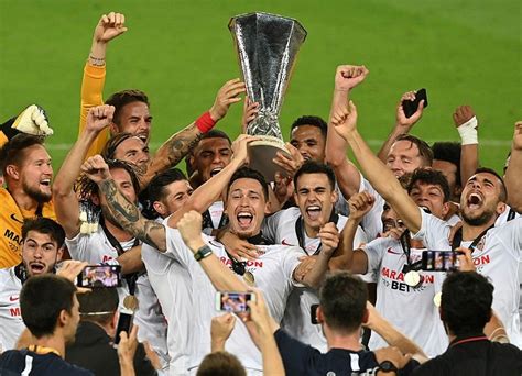 2020/2021 sezonu için her maçtan sonra anında güncellenen tüm avrupa ligi puan durumları. UEFA Avrupa Ligi şampiyonu Sevilla! Sevilla 3-2 Inter | MAÇ SONUCU - - Spor Haberleri
