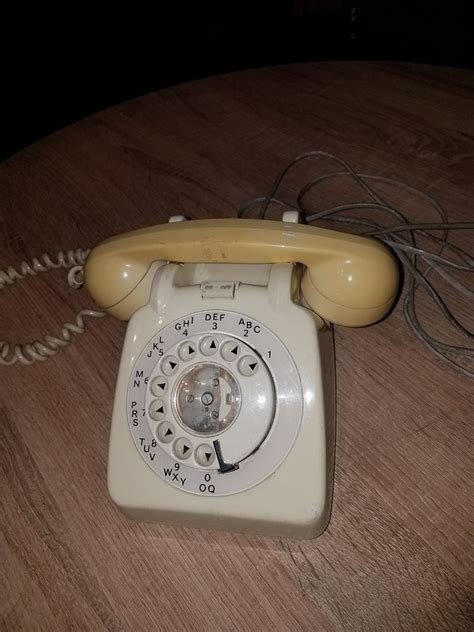 Vintage Retro 70s Gpo White Cream Rotary Telephone Phone Dial Model