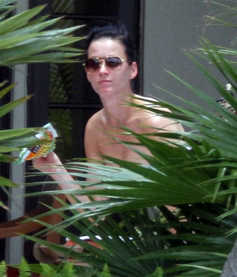 Katy Perry Bikini Candids In Miami Gotceleb