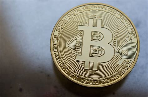 Als de vraag naar bitcoins hoger is dan de eerste bitcoins zijn in januari 2009 de wereld ingebracht. Bitcoin koers stijgt dwars door de $20k en maakt nieuwe ...