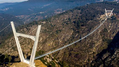 Worlds Longest Pedestrian Suspension Bridge Would You Walk Across It