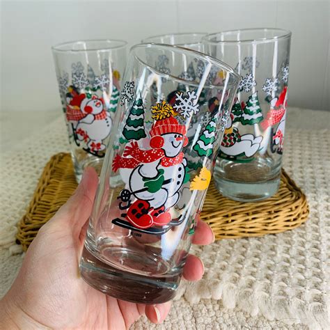 Set Of Four Holiday Snowman Drinking Glasses Etsy