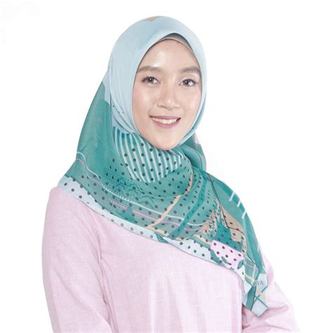Buat desain baju, sablon kaos satuan, jasa desain logo, desain jaket online, design. 44+ Ide Terkini Harga Baju Zoya 2020