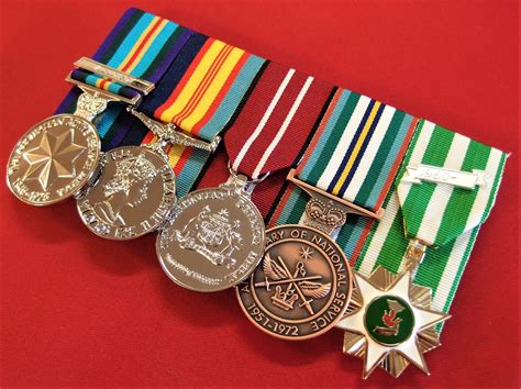 Replica Australian Vietnam War Set Of 5 Court Mounted Medals Jb