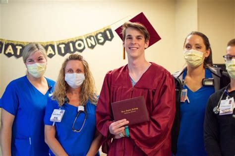 look hospital holds graduation for patient who can t attend school s rites inquirer news