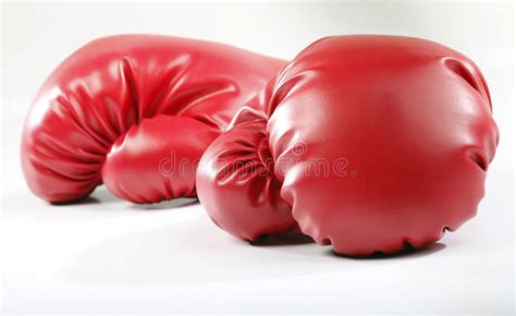guantes de boxeo imagen de archivo imagen de combativo 26147277