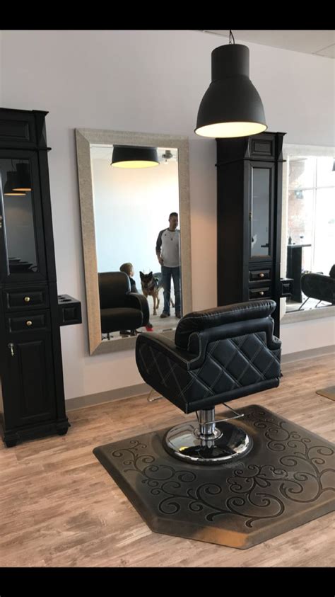 Dawns of essence salon is a ethnic upscale beauty salon that specializes in african american hair care and all healthy hair care needs. HT salon Alpharetta, GA | Salon suites decor, Beauty salon ...