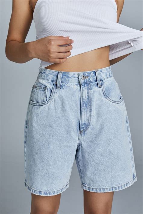 straight denim bermuda short in 2021 shorts outfits women jean short outfits bermuda shorts