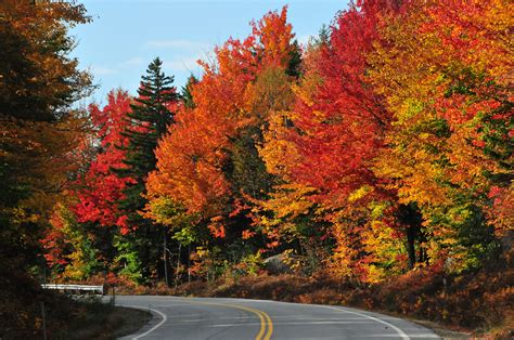 Driving The Kancamagus Highway Scenic Route Road Trip Usa