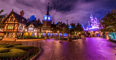 Disneylands Fantasyland Vs Magic Kingdoms Fantasyland Wdwmagic