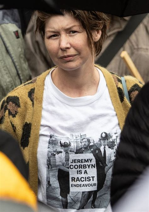Rachel Riley Jeremy Corbyn T Shirt Erases Anti Apartheid Message Metro News