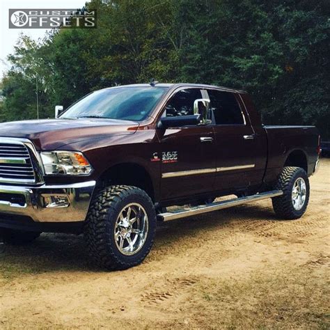 2015 Ram 2500 With 20x10 24 Fuel Maverick And 35125r20 Toyo Tires