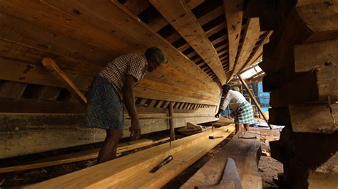 uru beypore boat building tourist places in kozhikode kerala tourism