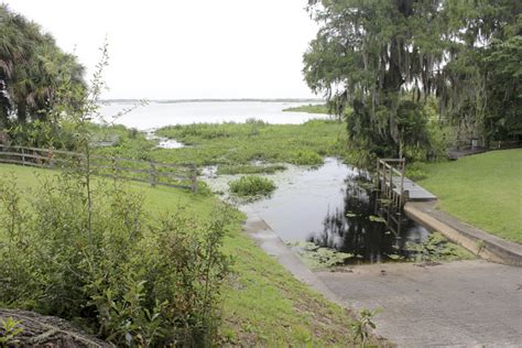 Giant Sinkhole Drains Alligator Lake In Florida Strange Sounds