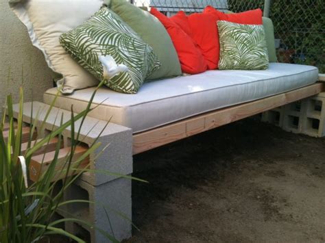 Cool DIY concrete block bench | My desired home