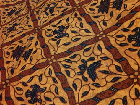Maybe you would like to learn more about one of these? I Love Batik: Kain Batik Khas Solo