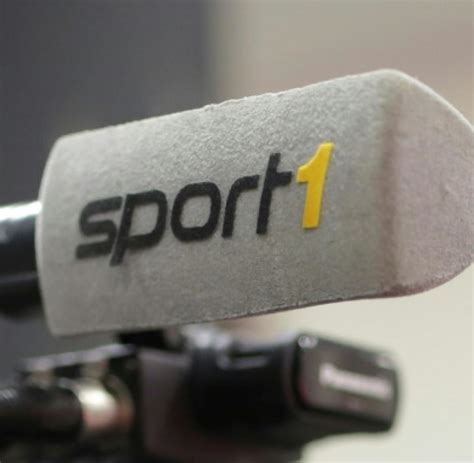 Live tv stream of sport 1 broadcasting from germany. sp-eSports-FIFA-17-Sport1-Wirtschaft-Meldung: Simulation ...