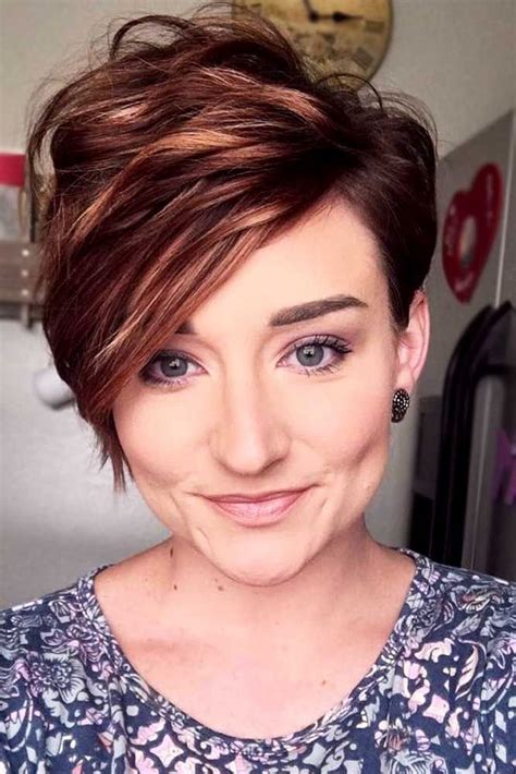 Fabulous Asymmetrical Pixie Cuts Difficult To Resist Short Hair Styles Asymmetrical Pixie
