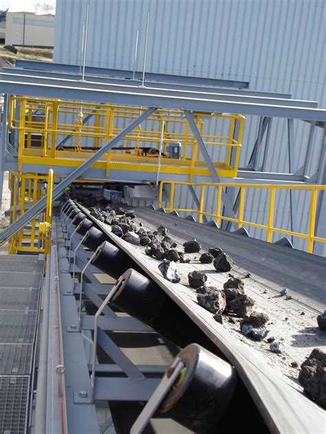 Belt Conveyors For Waste Management And Bulk Material Handling