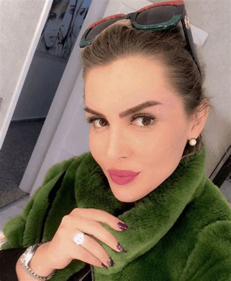 Taşıyıcı annelik için başvuruda bulunduğunu söyleyen selin. Selin Ciğerci Biyografi