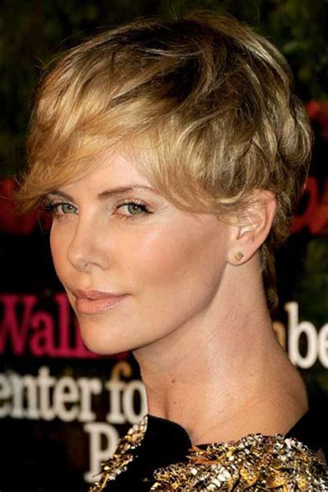 Charlize Theron Pixie Cuts Pixie Cut Haircut For