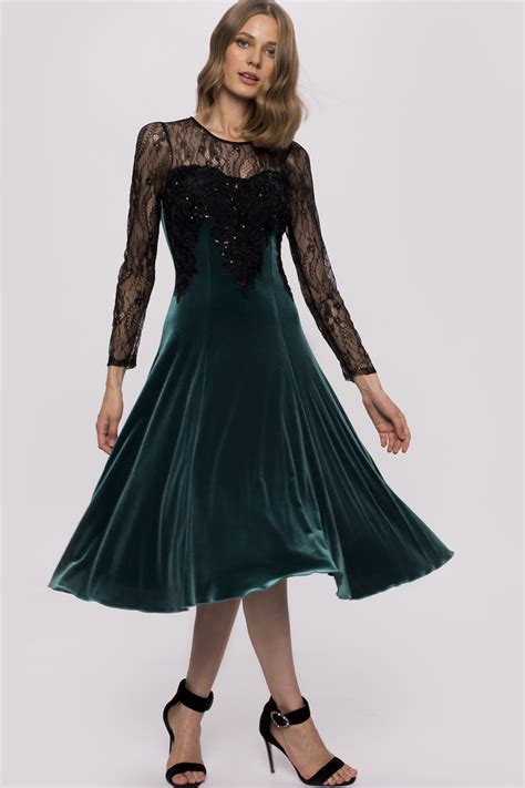 Lace Sleeves Midi Velvet Dress Rs10002 Nissa