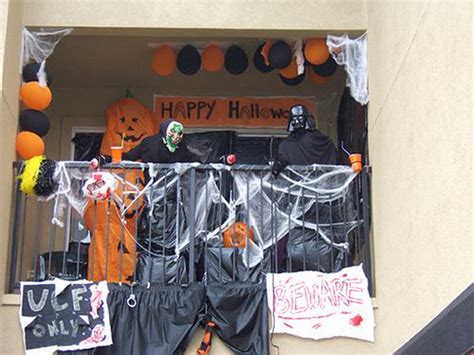 20 Most Amazing Halloween Decoration For Your Balconies Homemydesign