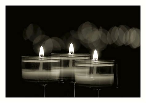 Maybe you would like to learn more about one of these? ein Teelicht Foto & Bild | art, spezial, makro Bilder auf ...