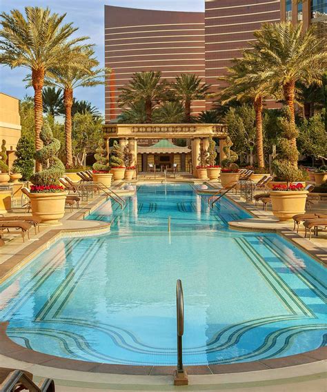The 7 Most Gorgeous Pools Las Vegas Has To Offer Vegas Pools Best Pools In Vegas Las Vegas Pool