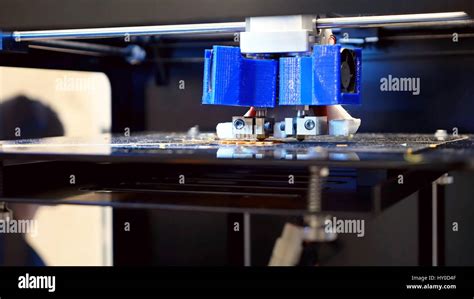 Three Dimensional Plastic 3d Printer Stock Photo Alamy