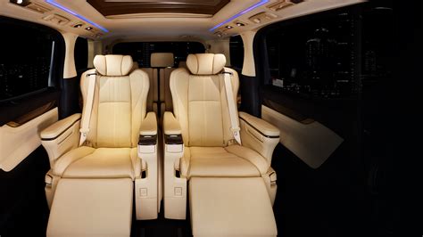 Toyota Vellfire launched in India, priced at INR 79.50 lakh