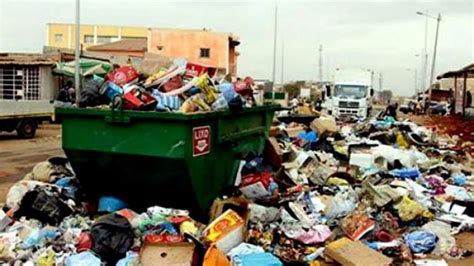 Luanda Empresas De Recolha De Lixo Ligadas A Próximos De José Eduardo Dos Santos