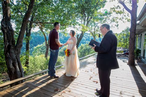Arkansas wedding officiant, conway, ar. Small Weddings in Arkansas | Eureka Springs Elopements | Beaver Lake Cottages
