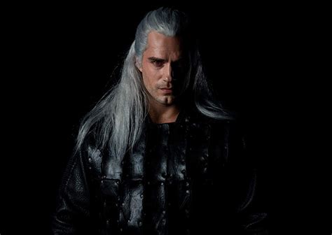 Primer Vistazo A Henry Cavill Como Geralt De Rivia En The Witcher De