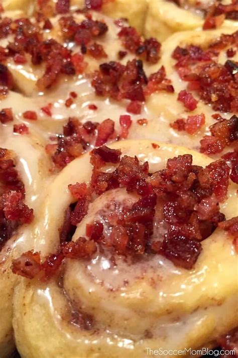 Easy Maple Bacon Cinnamon Rolls The Soccer Mom Blog