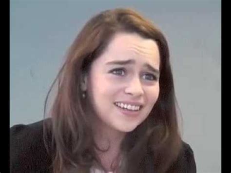 Jake gyllenhaal, emilia clarke, and cara delevingne were on the graham norton show and were chatting about their beloved, expressive eyebrows. Emilia Clarke's Eyebrow Game Is Strong - YouTube