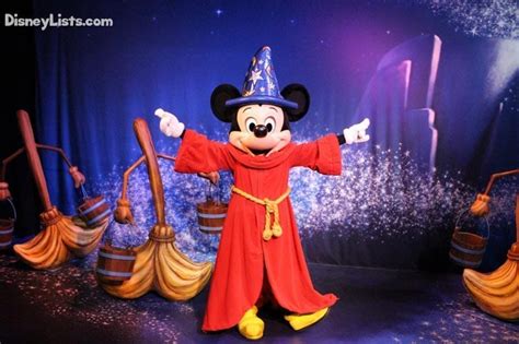 Sorcerer Mickey – DisneyLists.com